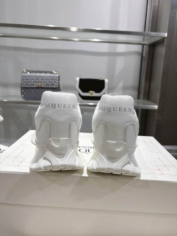 Zapatillas McQueen blancas